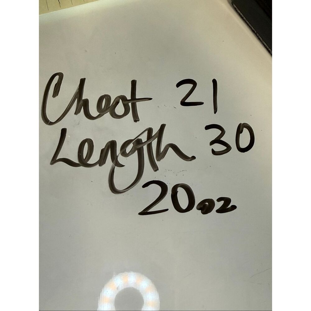 Adriana Papell Women’s scallop V-neck, capped sleeve black jumpsuit size 12 NWOT - Picture 2 of 11